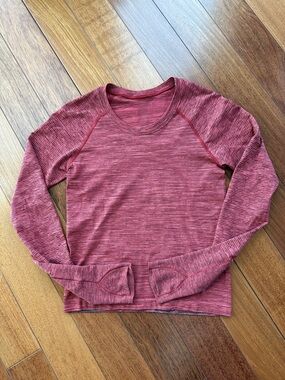 Lululemon, LIKE NEW Swiftly tech long sleeve shirt